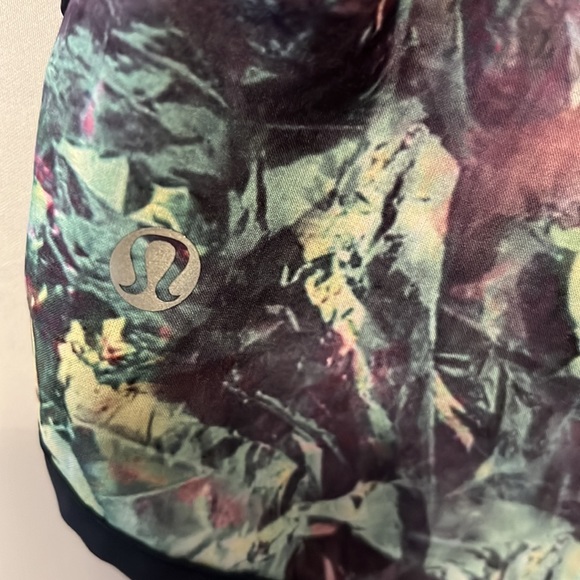 Lululemon Run: Speed Short *4-way Stretch - Picture 7 of 9